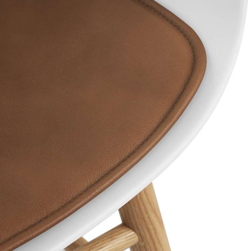 NormannCopenhagenHyndeFormChairLder-31