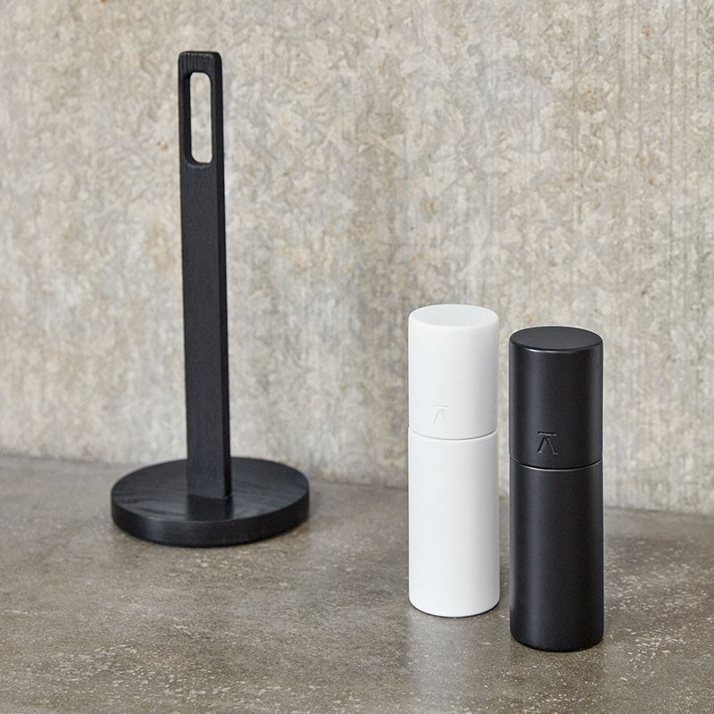 AndersenFurnitureKkkenrulleholderMatSort-31