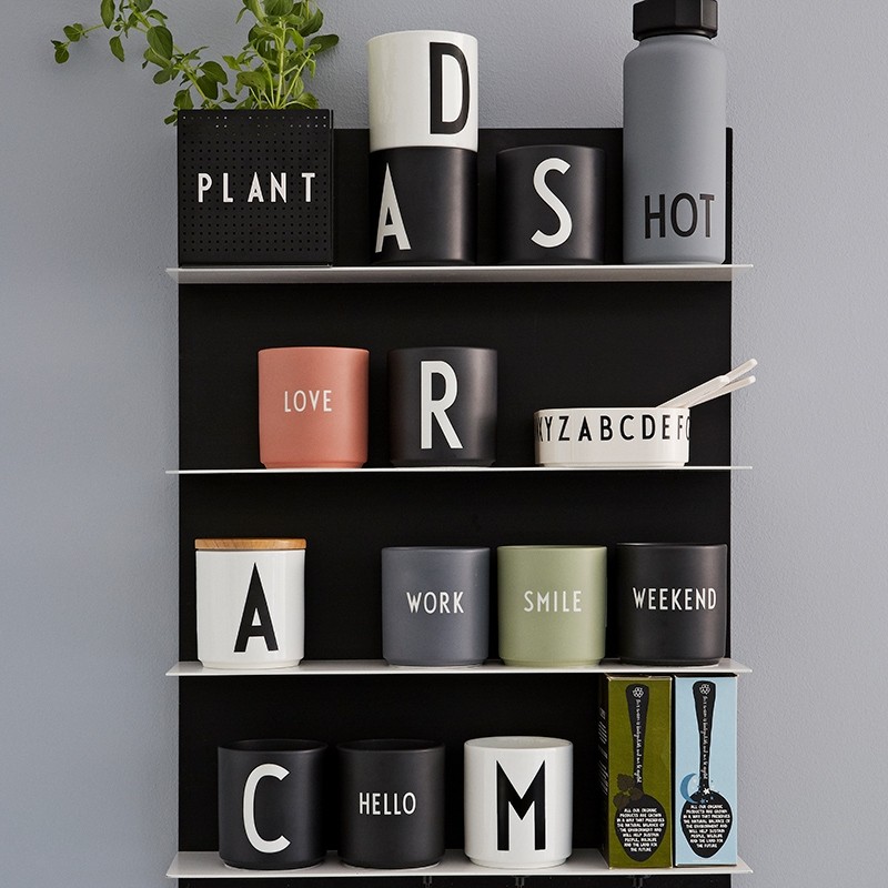 DesignLettersPorcelnKopSort-31