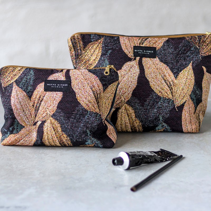 MetteDitmerVENUSKosmetikpungGoldenLeavesDustBlue-31