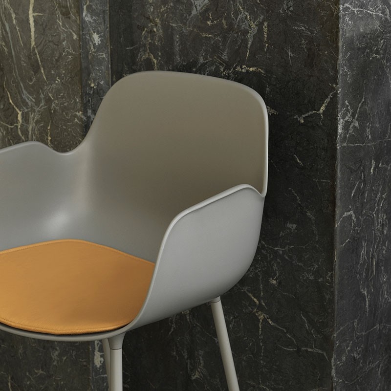 NormannCopenhagenHyndeFormChairLder-31