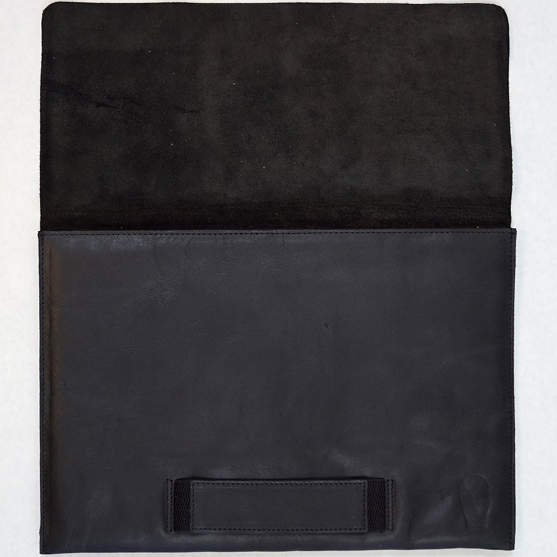 TrademarkLivingLeviLderSleeve15Sort-31